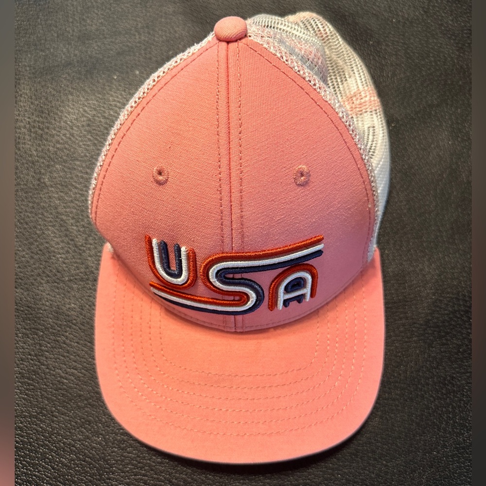 USA RSVLTS Pink Cap